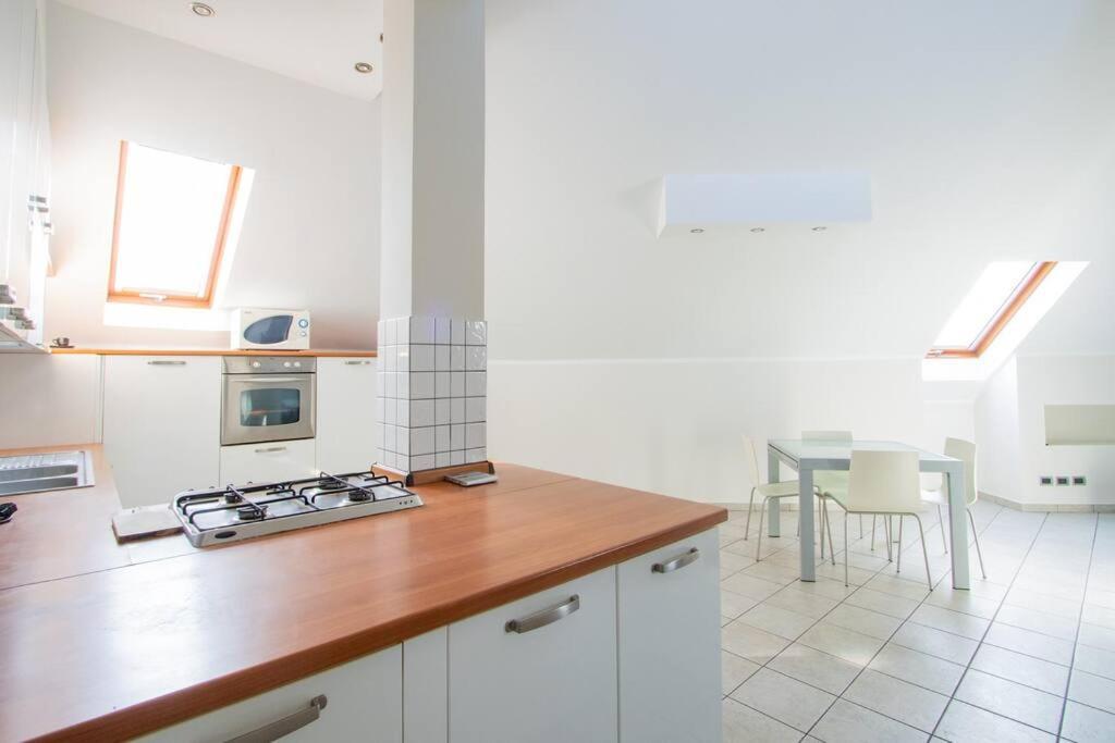 Appartement Loft Eugenio - *large And Bright Apartment*